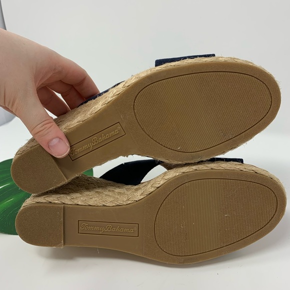 NWOT TOMMY BAHAMA Suede Cross Band Espadrille Wedge Sandals - Picture 8 of 9